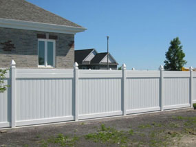 White Vinyl Privacy Fence White Vinyl Privacy Fence